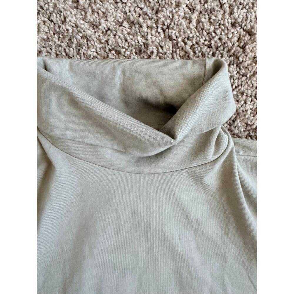 3 for $9 H&M Cotton Blend Turtleneck top womens M euc